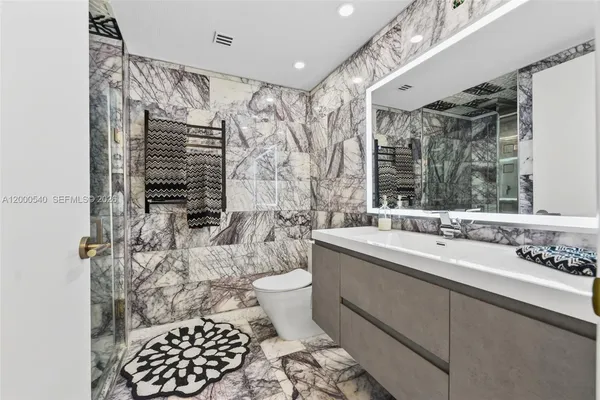 $20,000 | The Ivy Condominiums, Miami, FL 33130