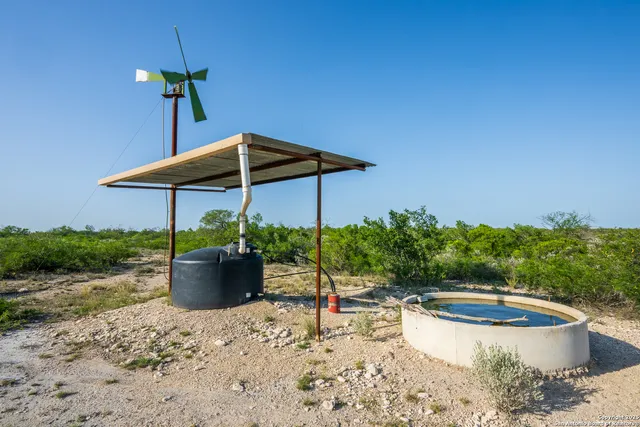 $8,000,000 | 277 Us -277, Brackettville, TX 78832