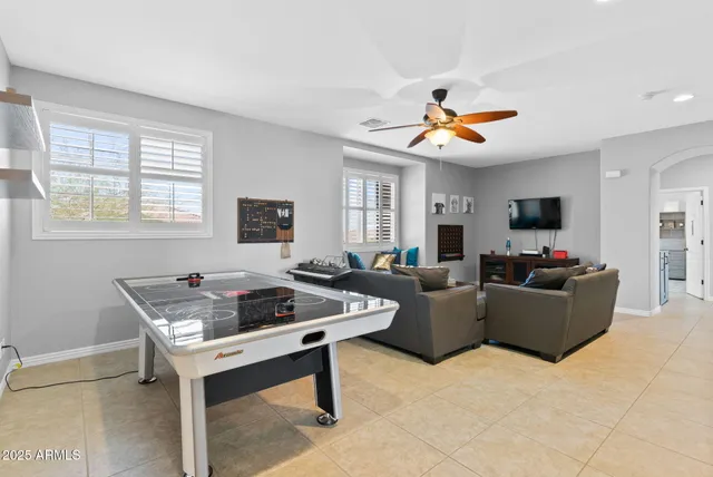 $5,950 | 1918 West Bonanza Lane, Phoenix, AZ 85085