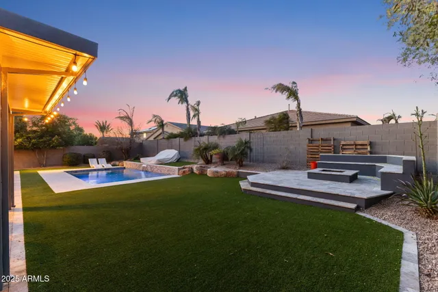 $5,950 | 1918 West Bonanza Lane, Phoenix, AZ 85085