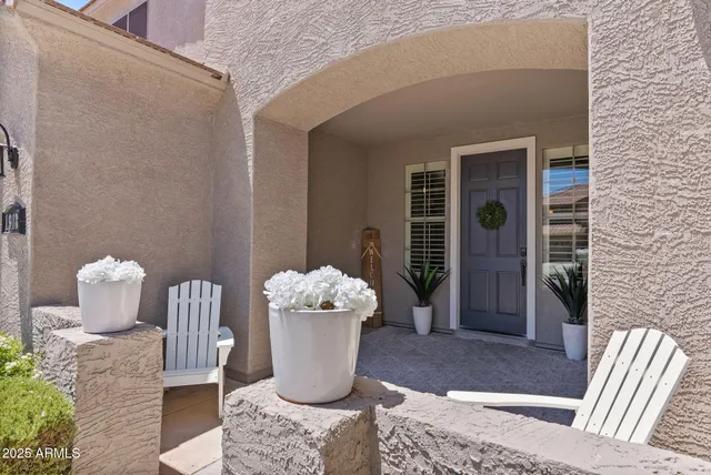 $5,950 | 1918 West Bonanza Lane, Phoenix, AZ 85085