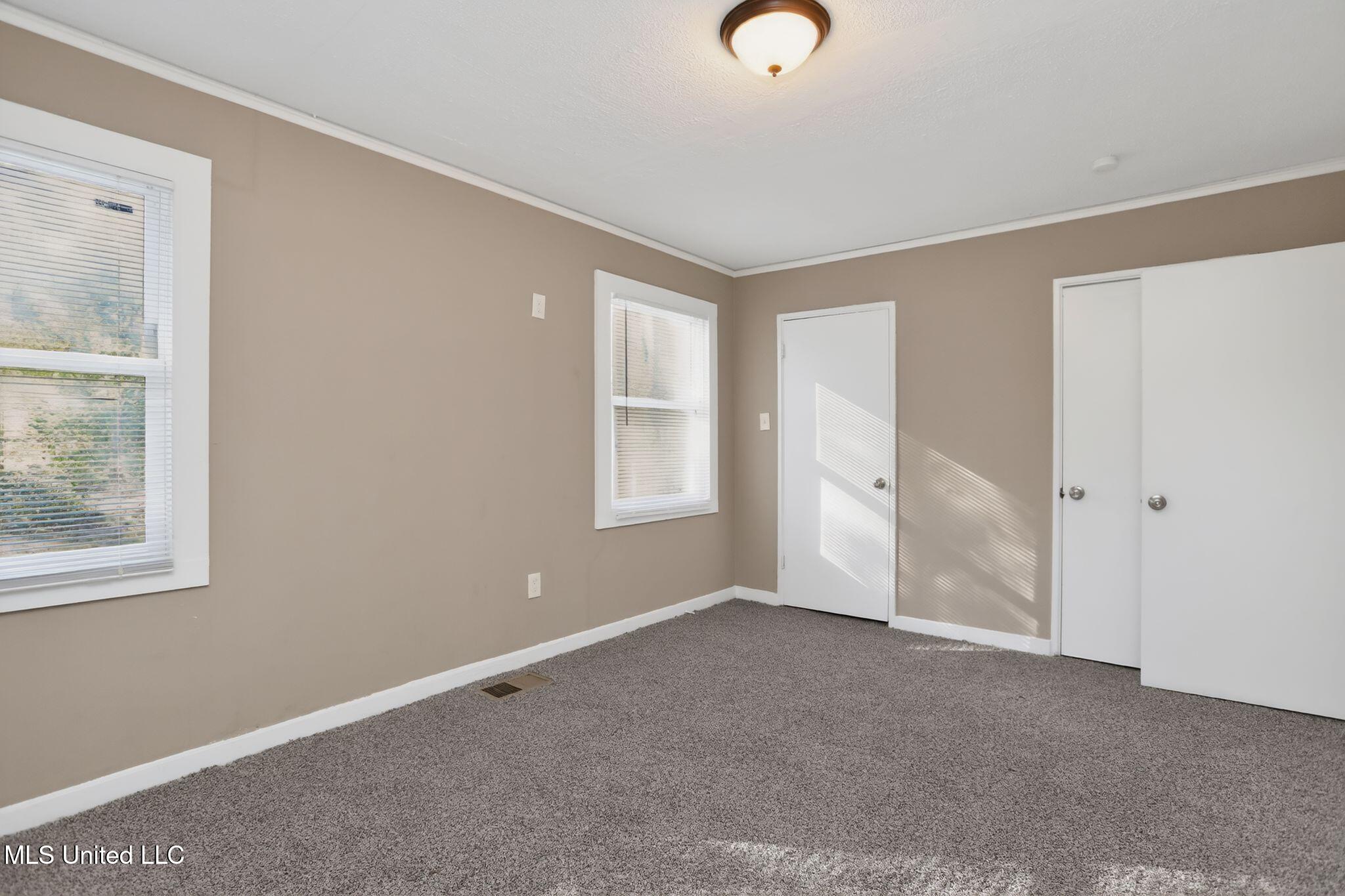 421 Benning Road Jackson, MS 39206 - Photo 29 of 37 32_421_Benning_Rd_Jackson_MS_39206-Bedro