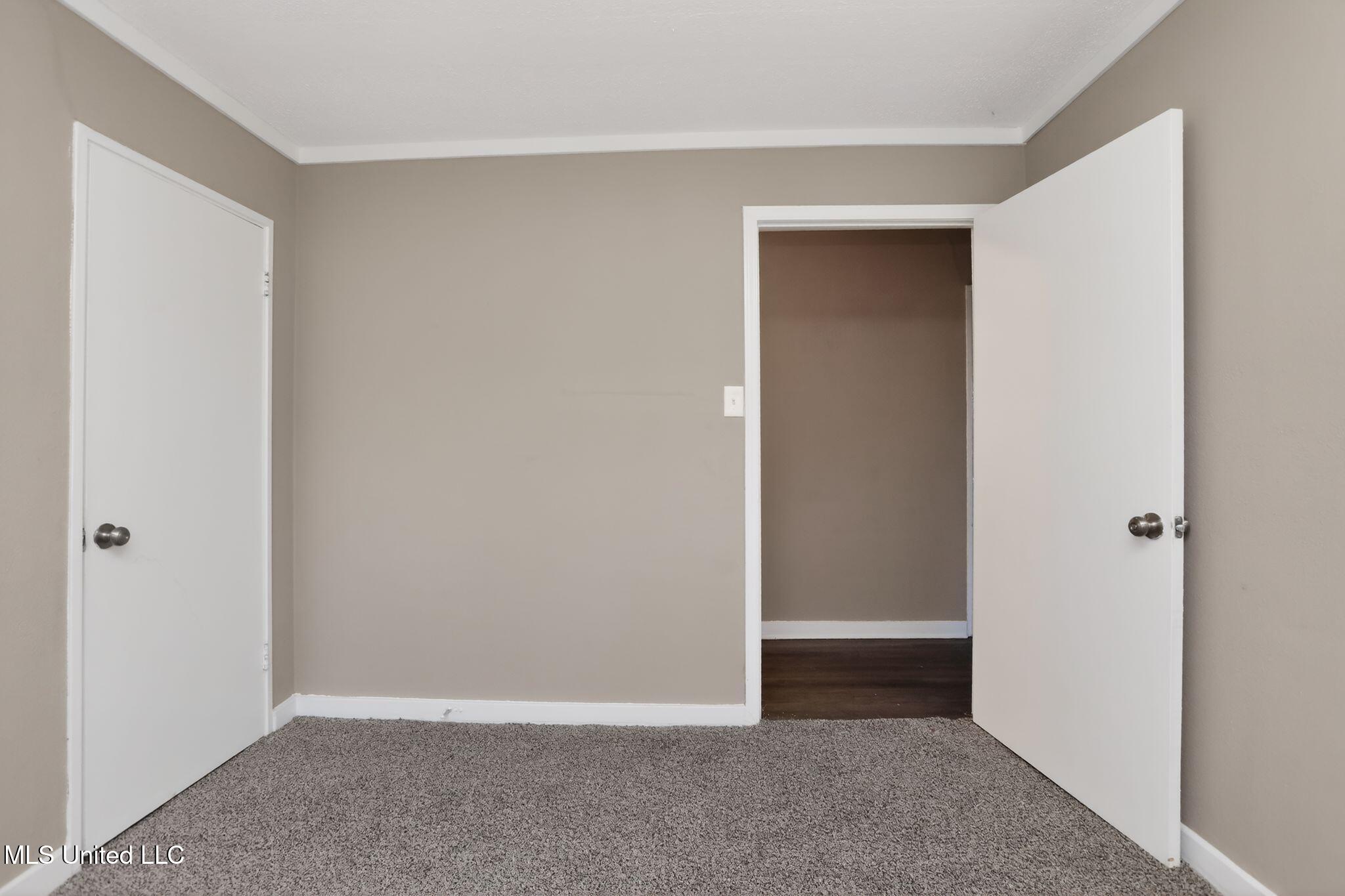 421 Benning Road Jackson, MS 39206 - Photo 30 of 37 33_421_Benning_Rd_Jackson_MS_39206-Bedro