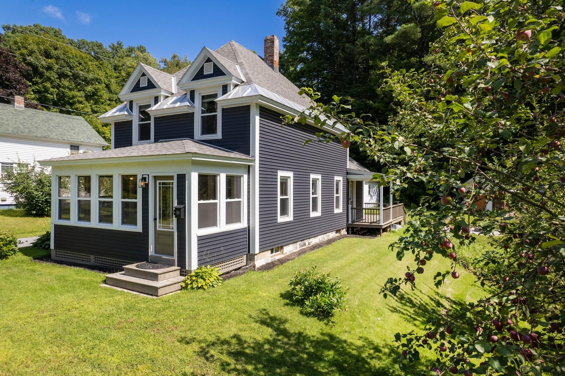 18 Pleasant Street Proctor, VT 05765 - Photo 2 of 40