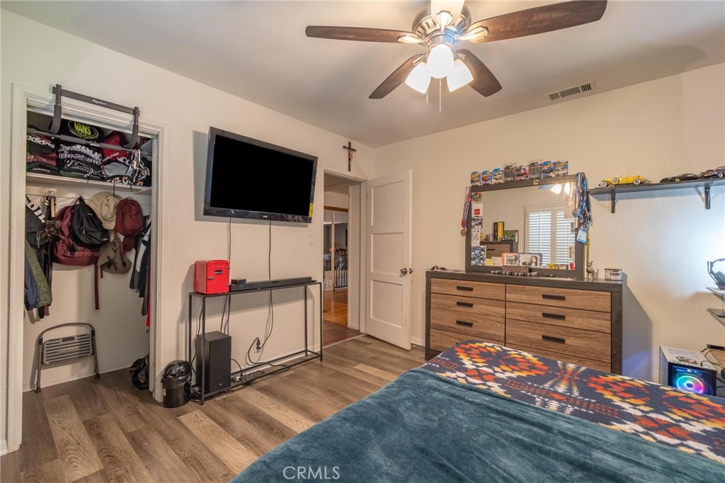9920 Broadway Temple City, CA 91780 - Photo 21 of 26 a view of a room with gym equipment and a flat screen tv