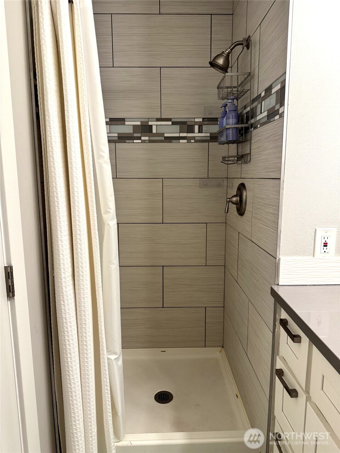 117 Dallas Street Port Orchard, WA 98366 - Photo 17 of 28