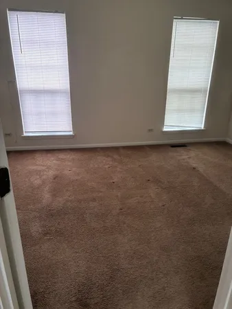 $2,100 | 1158 Regency Drive, Schaumburg, IL 60193