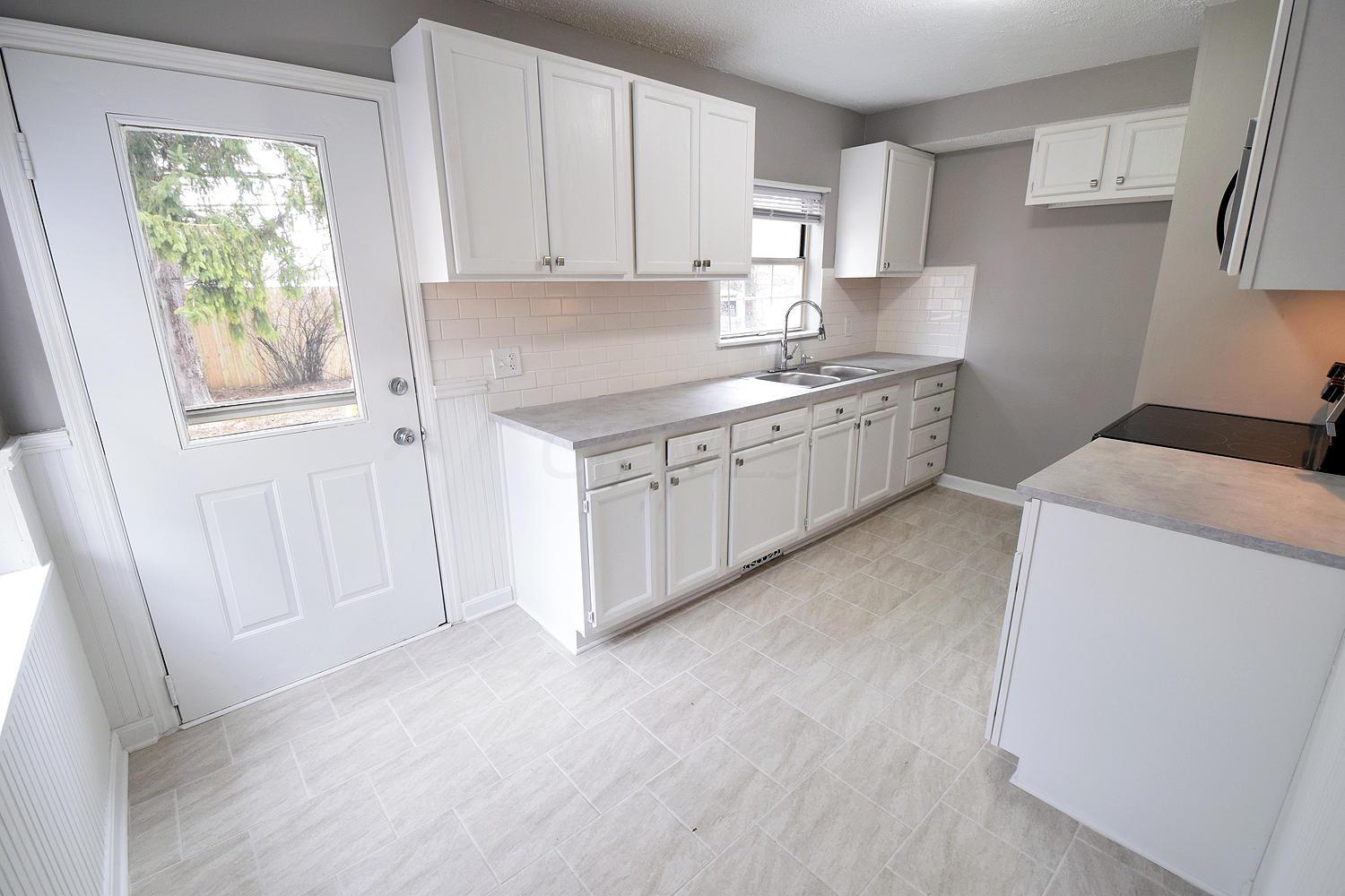 3513 Beulah Road Columbus, OH 43224 - Photo 6 of 21 Gallery Image 6