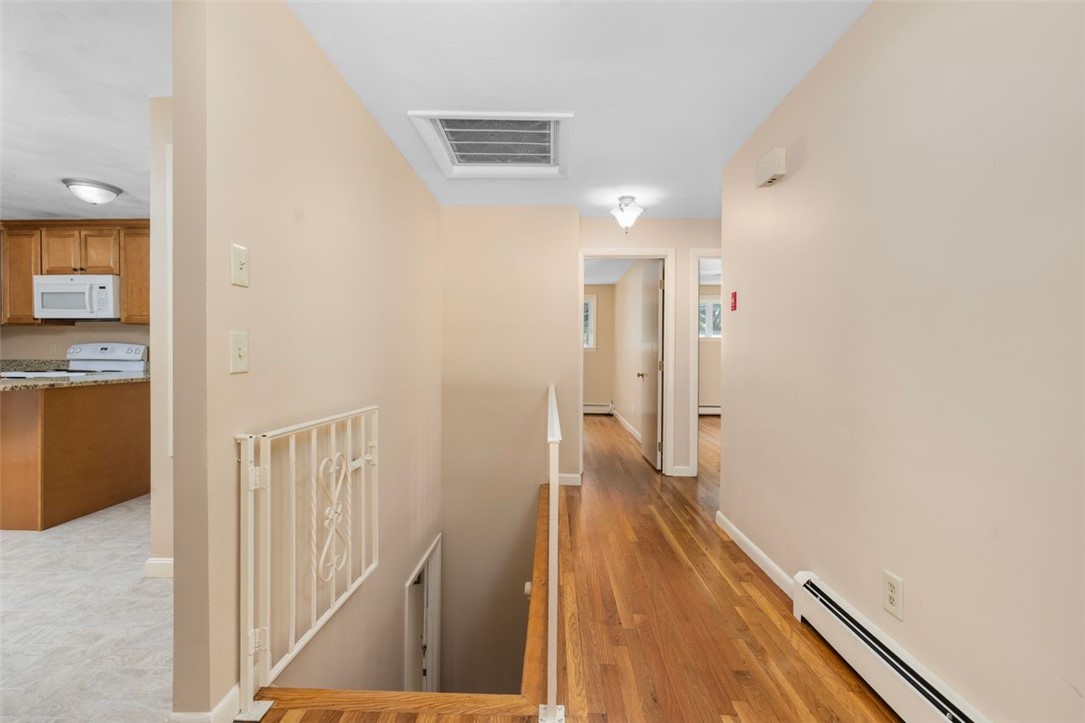 3 Cedar Path Lincoln, RI 02865 - Photo 3 of 37 Gallery Image 3