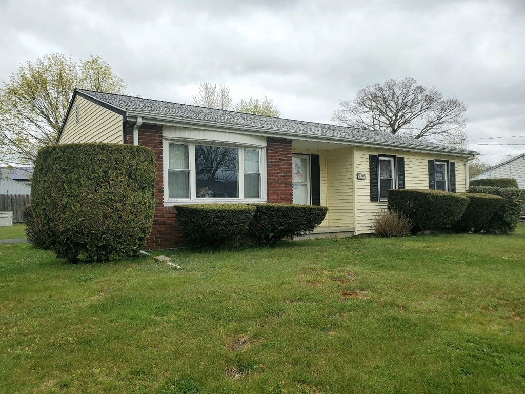 668 Mohawk Road Somerset, MA 02726 - Photo 1 of 9 Gallery Image 1