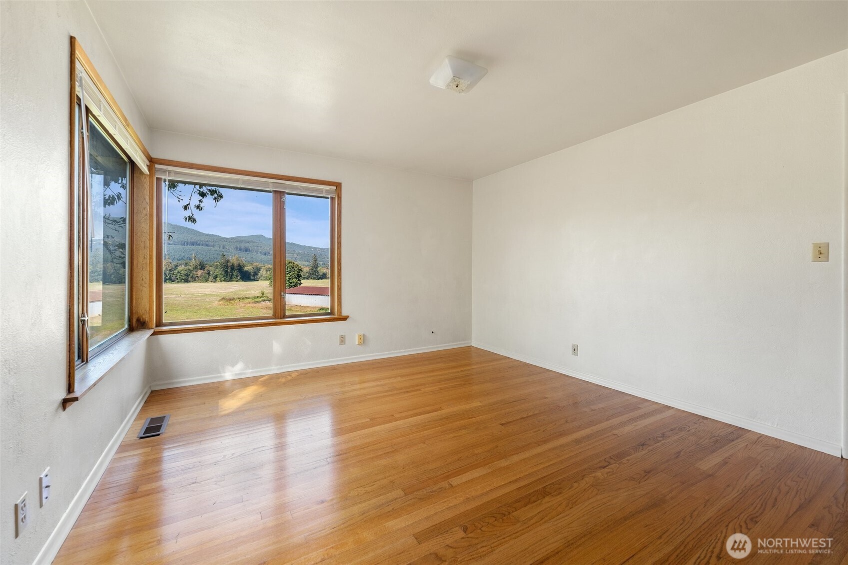 3082 West State Rte 108 Shelton, WA 98584 - Photo 10 of 40 Gallery Image 10