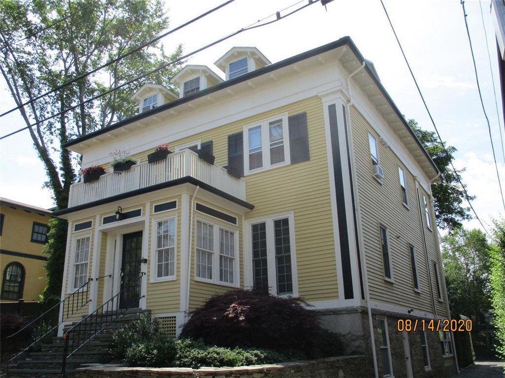 75 Pelham Street, Unit D Newport, RI 02840 - Photo 17 of 17