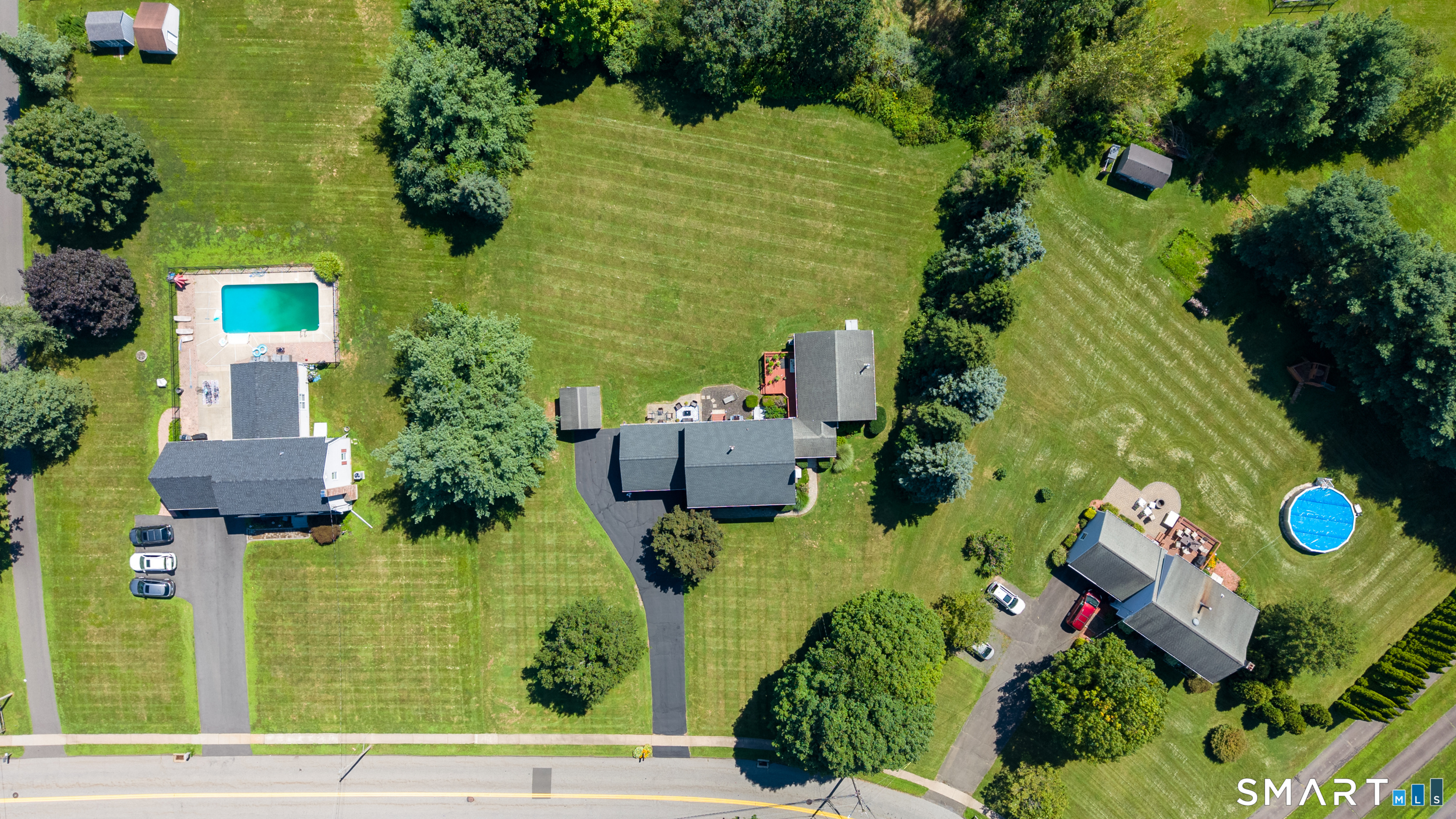 18 Quigley Road Wallingford, CT 06492 - Photo 3 of 40 Gallery Image 3