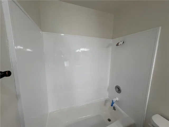 $2,450 | 1030 West MacArthur Boulevard, Unit 116, Santa Ana, CA 92707