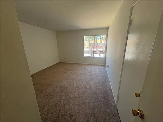 $2,450 | 1030 West MacArthur Boulevard, Unit 116, Santa Ana, CA 92707