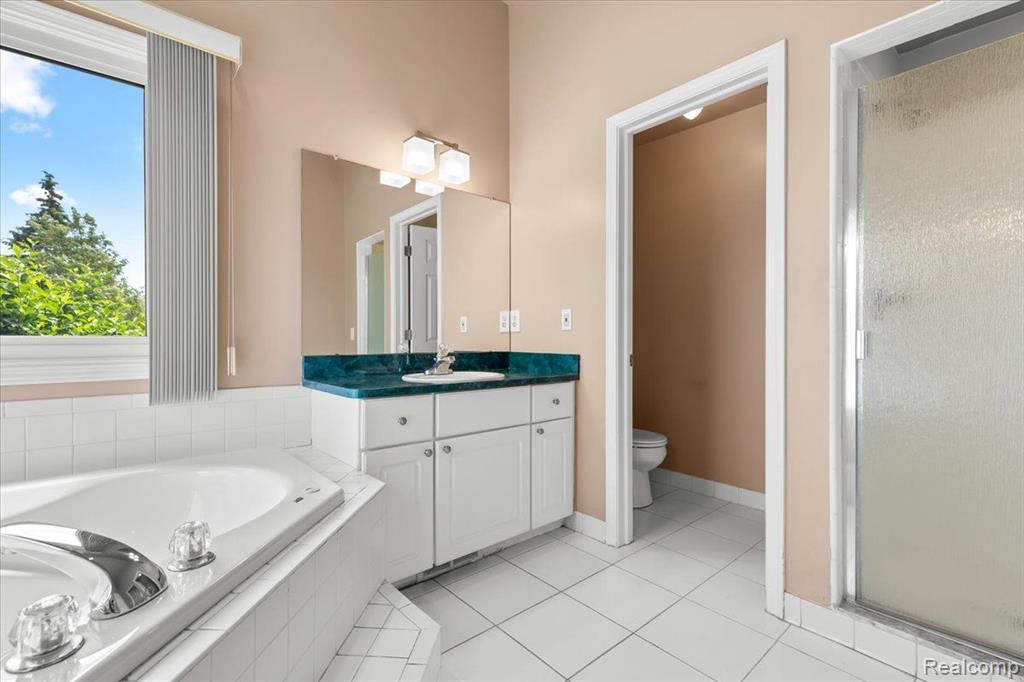 12856 Excalibur Lane Romeo, MI 48065 - Photo 22 of 49 Gallery Image 22