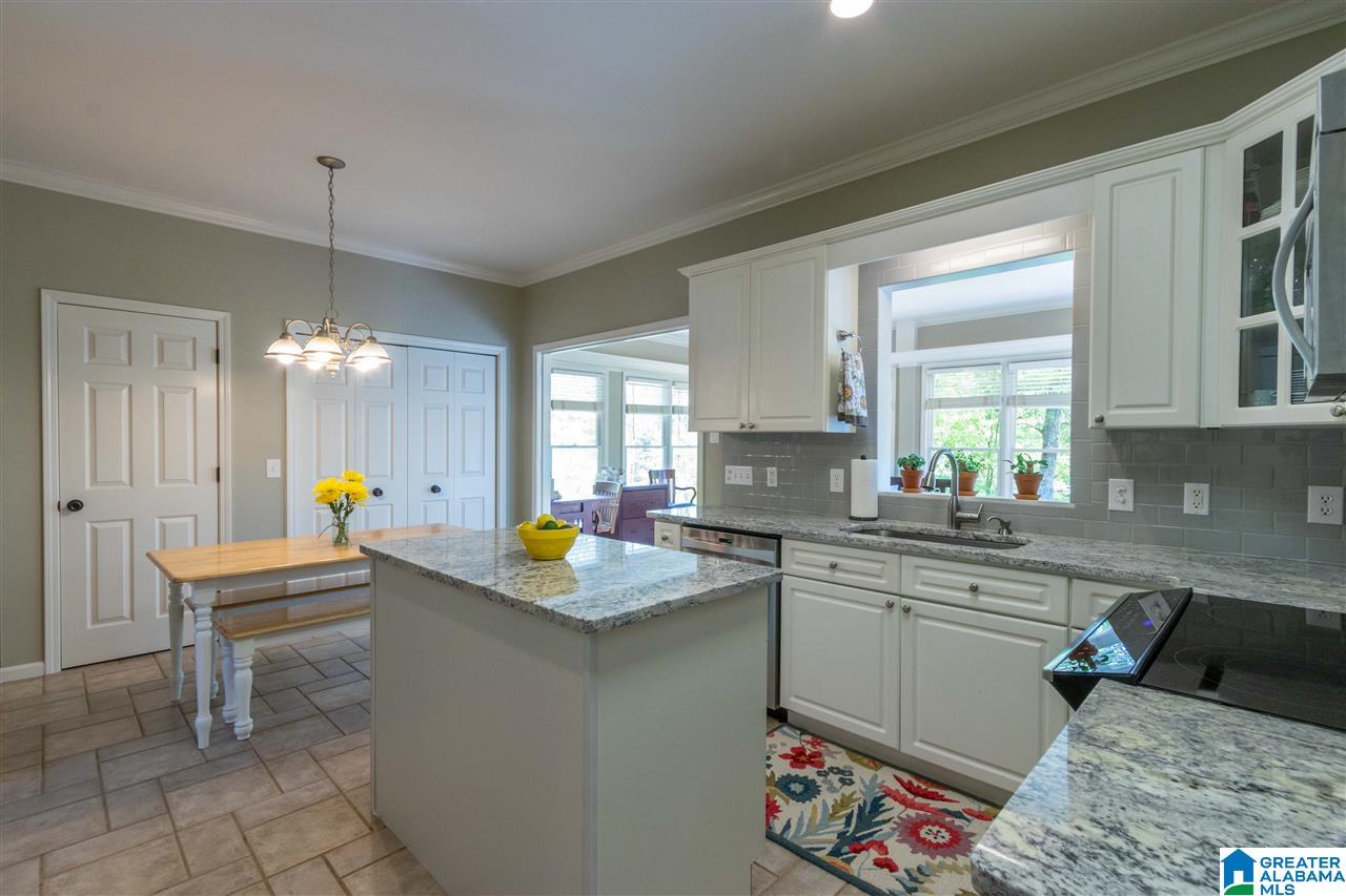 501 Proctor Circle Birmingham, AL 35226 - Photo 9 of 50