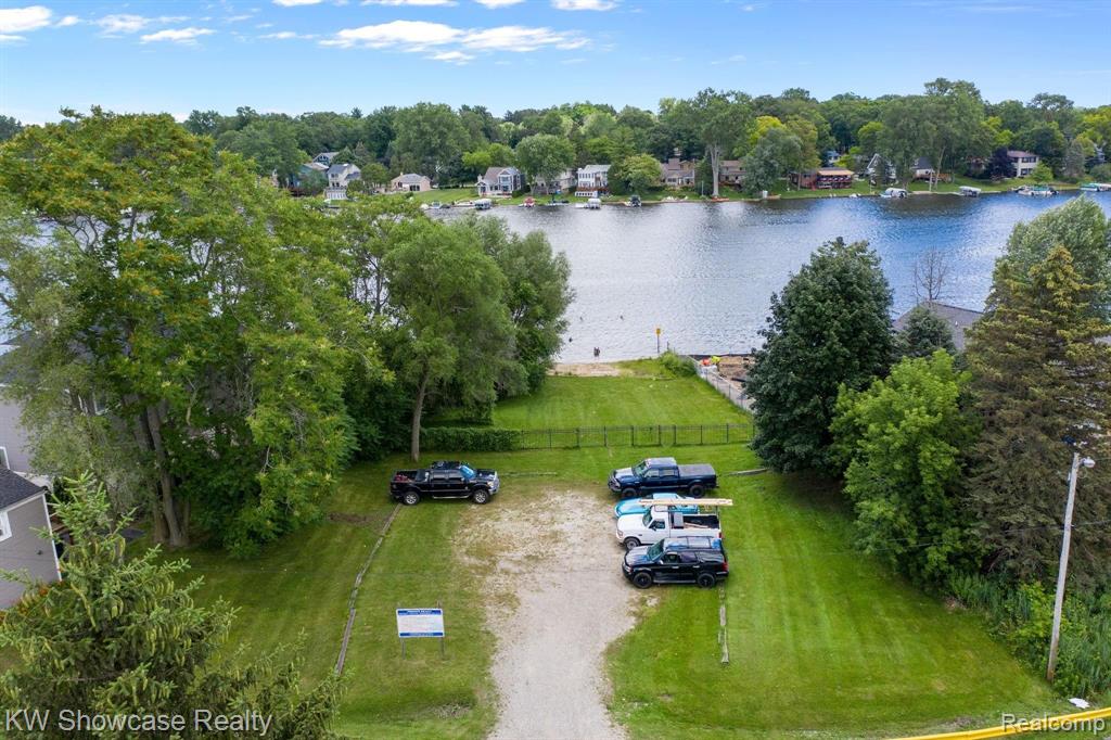 465 Penny Lake Road Wolverine Lake, MI 48390 - Photo 49 of 52