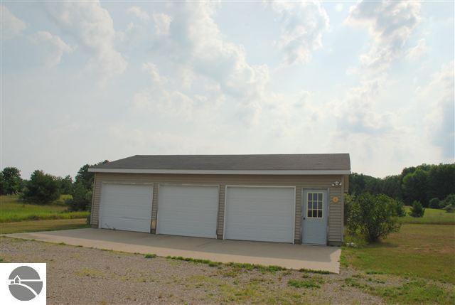 6625 Cottage Road Bellaire, MI 49615 - Photo 19 of 25 1737910-18.JPG