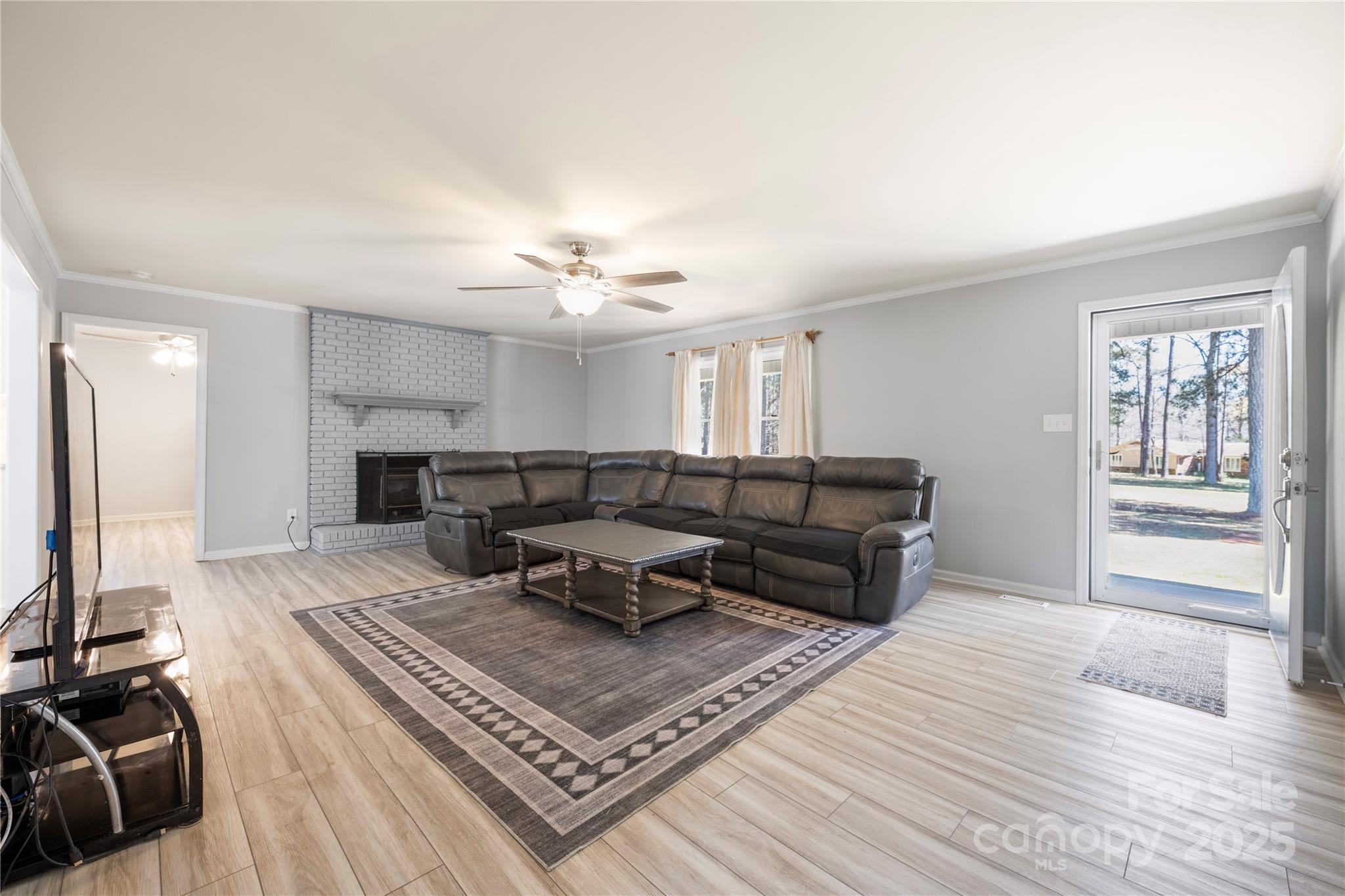 4487 Catawba Burris Road Denver, NC 28037 - Photo 6 of 46 Gallery Image 6
