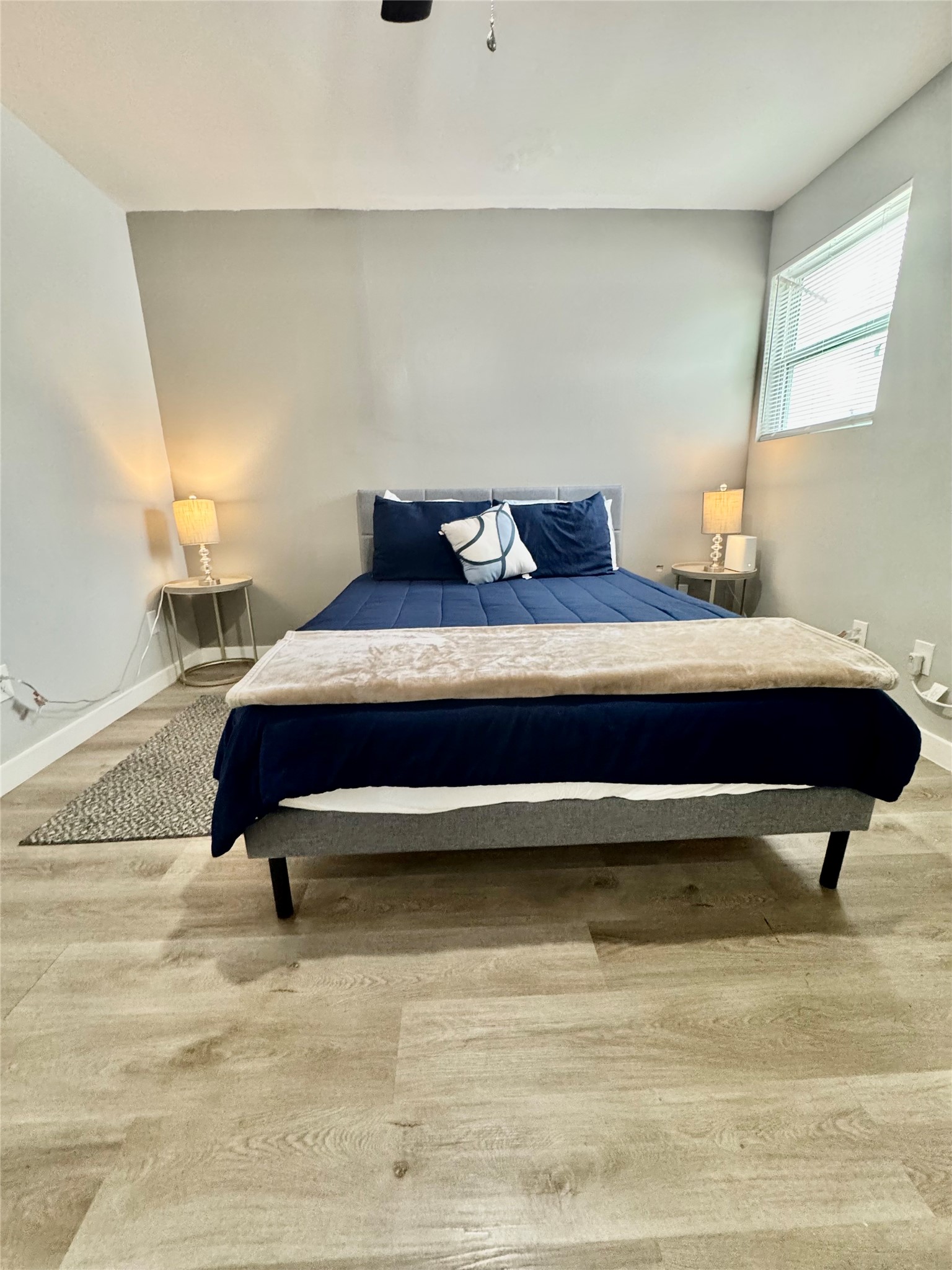 6705 Fairway Drive, Unit 2 Houston, TX 77087 - Photo 6 of 11 Bedroom