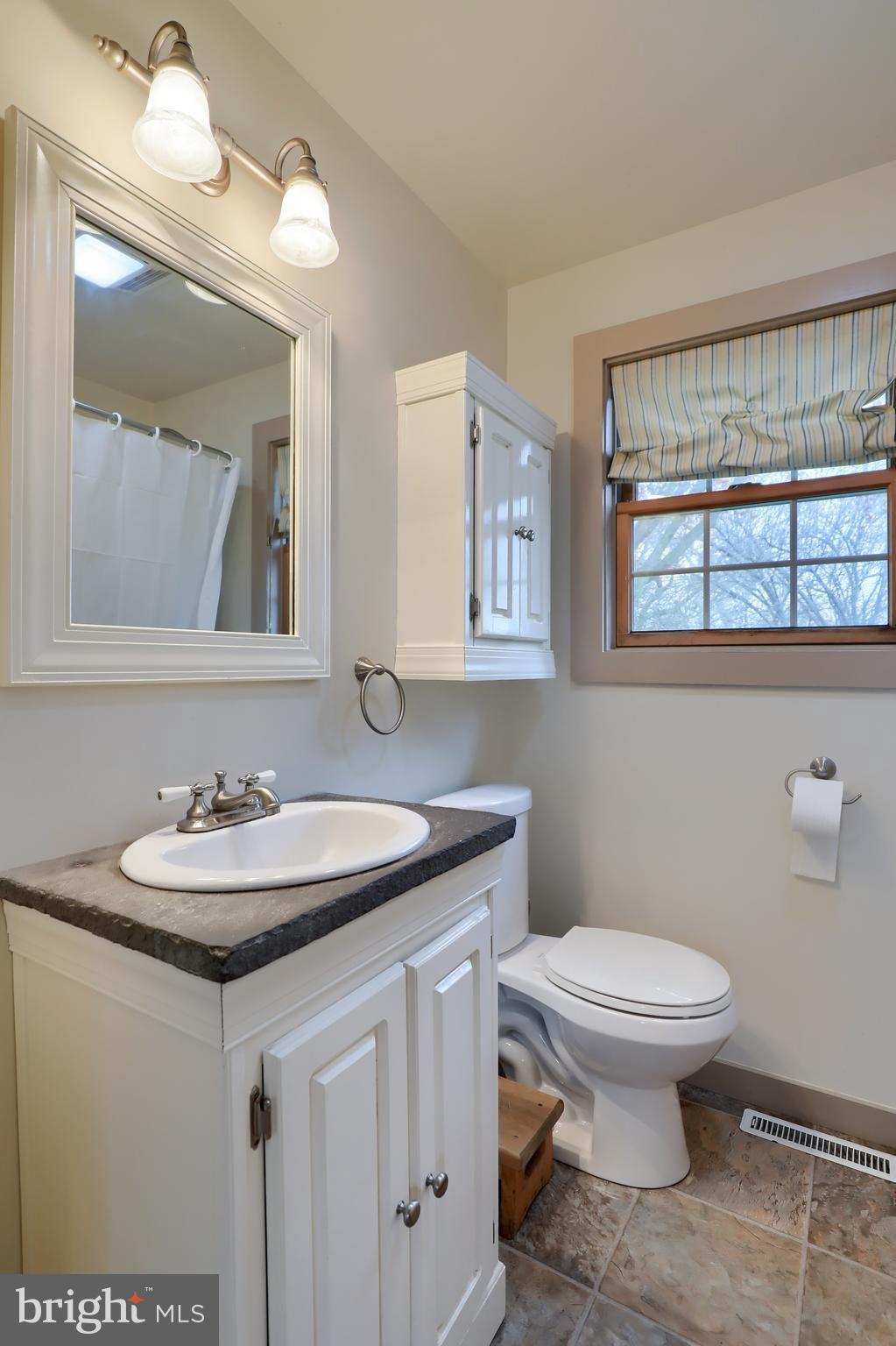 307 Sprecher Road Willow Street, PA 17584 - Photo 14 of 24 Gallery Image 14