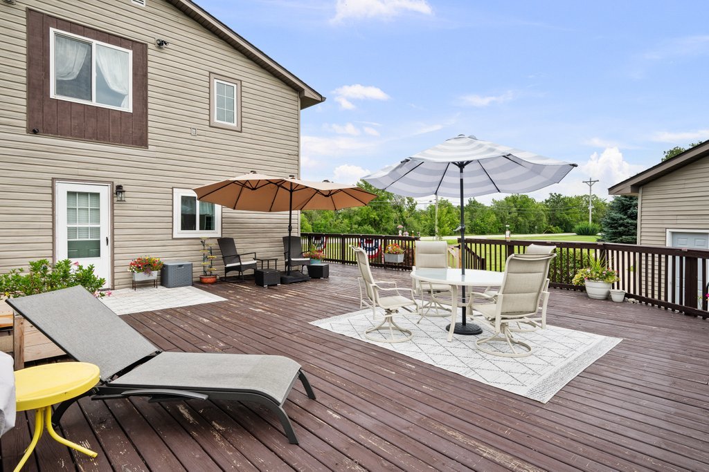 1814 Big Island Road Rock Island, IL 61201 - Photo 10 of 60