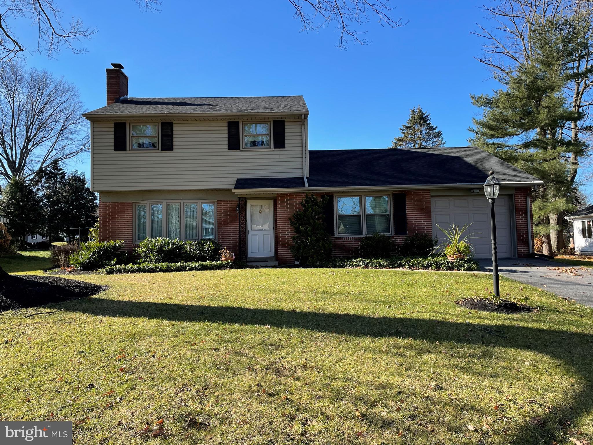 1148 Devonshire Road Lancaster, PA 17601 - Photo 1 of 23 Gallery Image 1