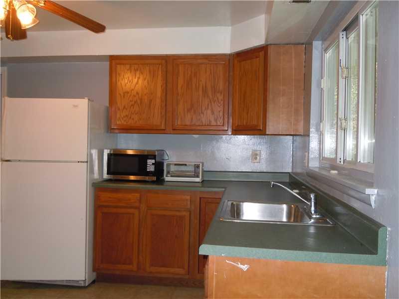 5102 Thoms Run Road Presto, PA 15142 - Photo 5 of 16 Kitchen.