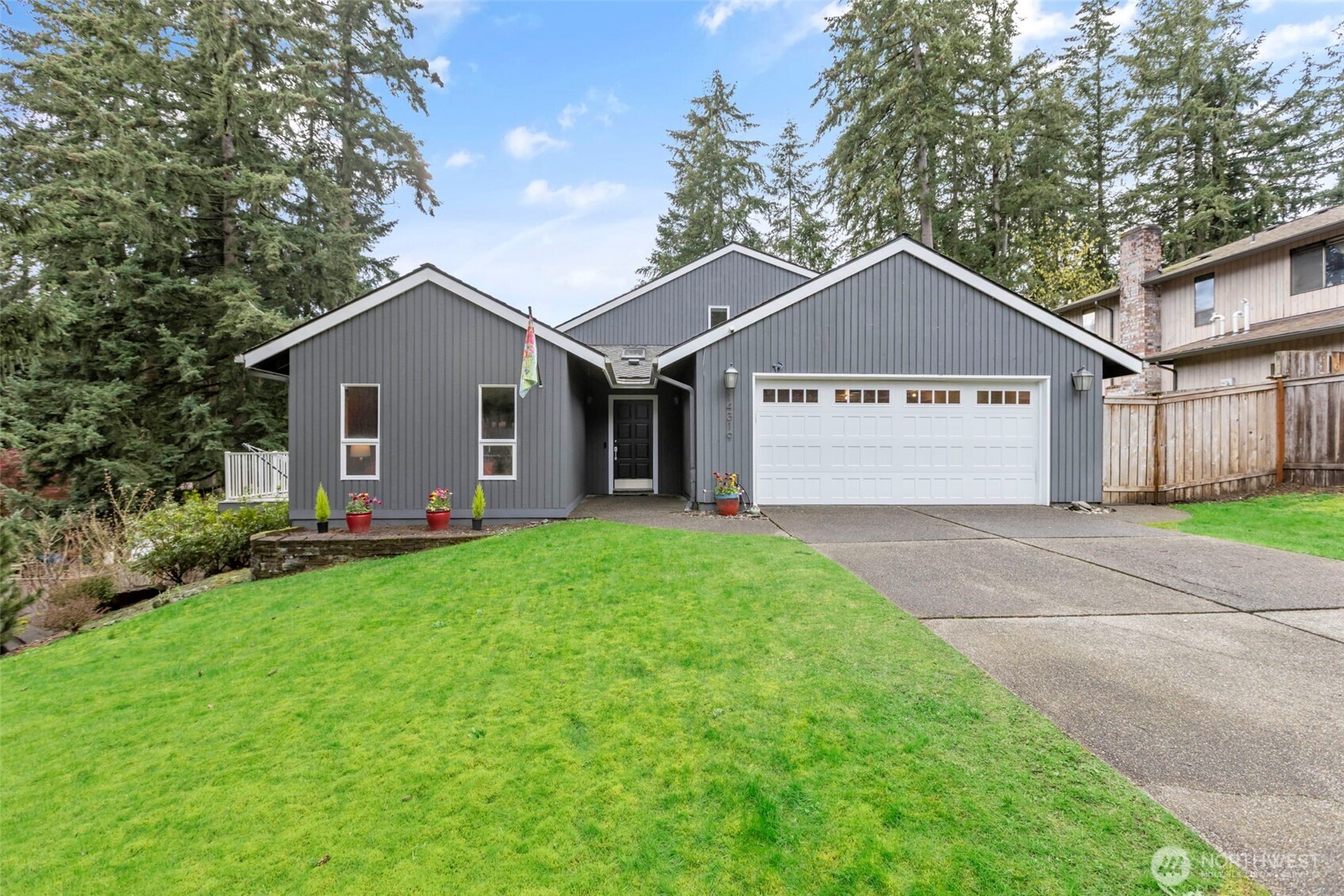 14319 165th Place Southeast Renton, WA 98059 - Photo 1 of 36 Gallery Image 1