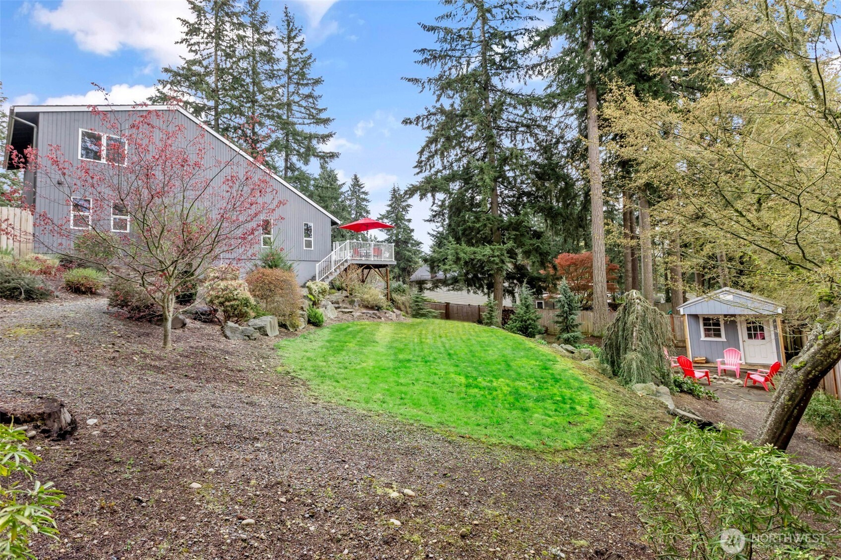 14319 165th Place Southeast Renton, WA 98059 - Photo 5 of 36 Gallery Image 5