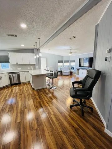 $325,000 | 1817 Pennsylvania Avenue, Bradenton, FL 34207