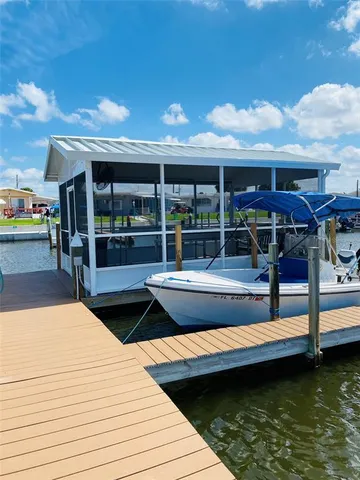 $325,000 | 1817 Pennsylvania Avenue, Bradenton, FL 34207