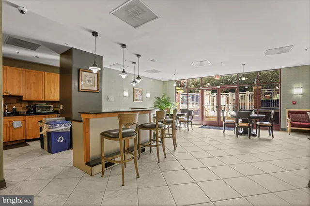 $875,000 | 1220 North Fillmore Street, Unit 602, Arlington, VA 22201