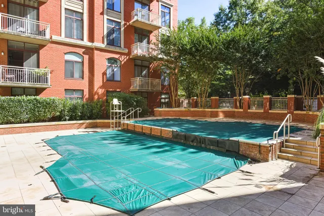 $875,000 | 1220 North Fillmore Street, Unit 602, Arlington, VA 22201