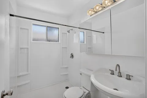 $189,999 | 5948 Walerga Road, Unit 4, Sacramento, CA 95842