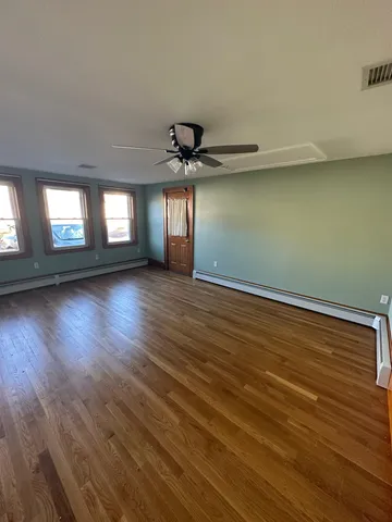 $2,400 | 146 Harrington Avenue, Manchester, NH 03103