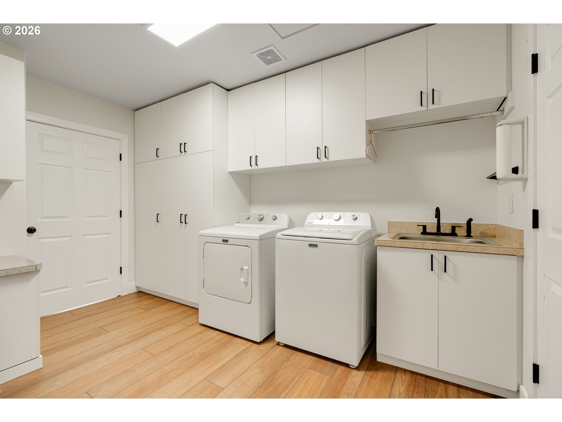 5601 South Anderson Road Aurora, OR 97002 - Photo 15 of 47