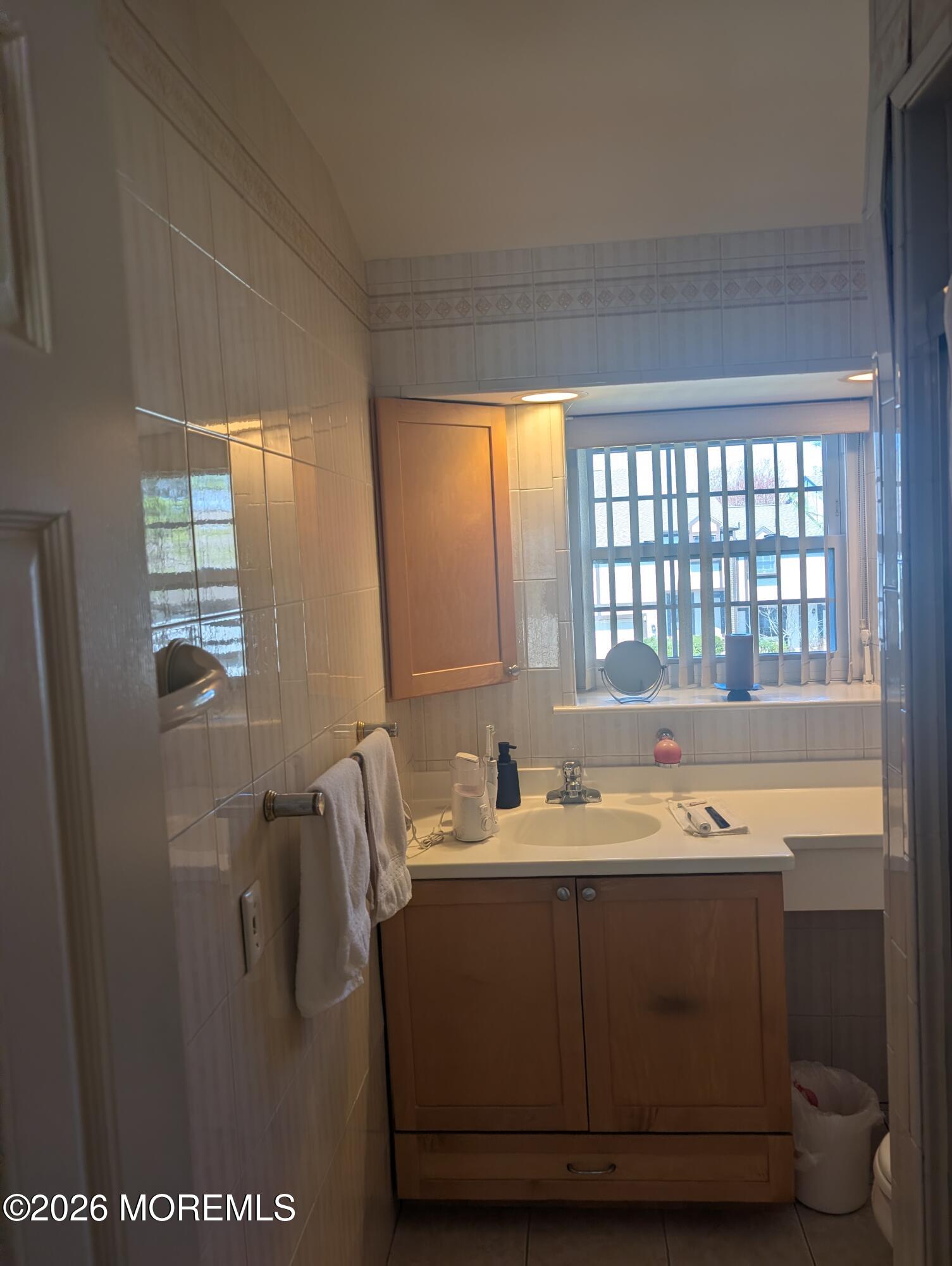 89 Maple Drive Spring Lake Heights, NJ 07762 - Photo 8 of 14 PXL_20260407_182532540.MP