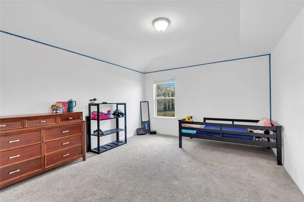 a view of a livingroom with furniture
