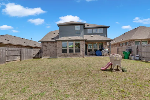 $2,750 | 122 Shagbark Trail, Bastrop, TX 78602