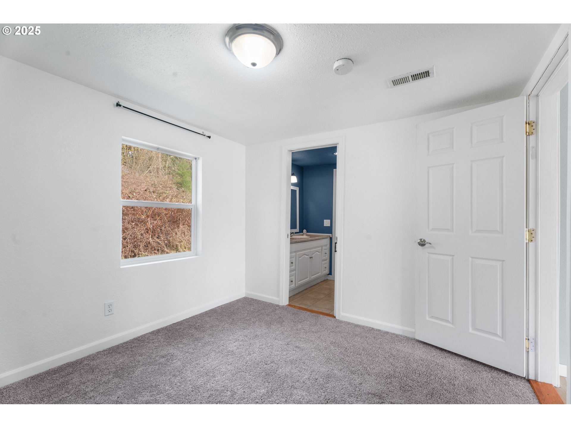 201 Little Kalama River Road Woodland, WA 98674 - Photo 24 of 45 Bedroom