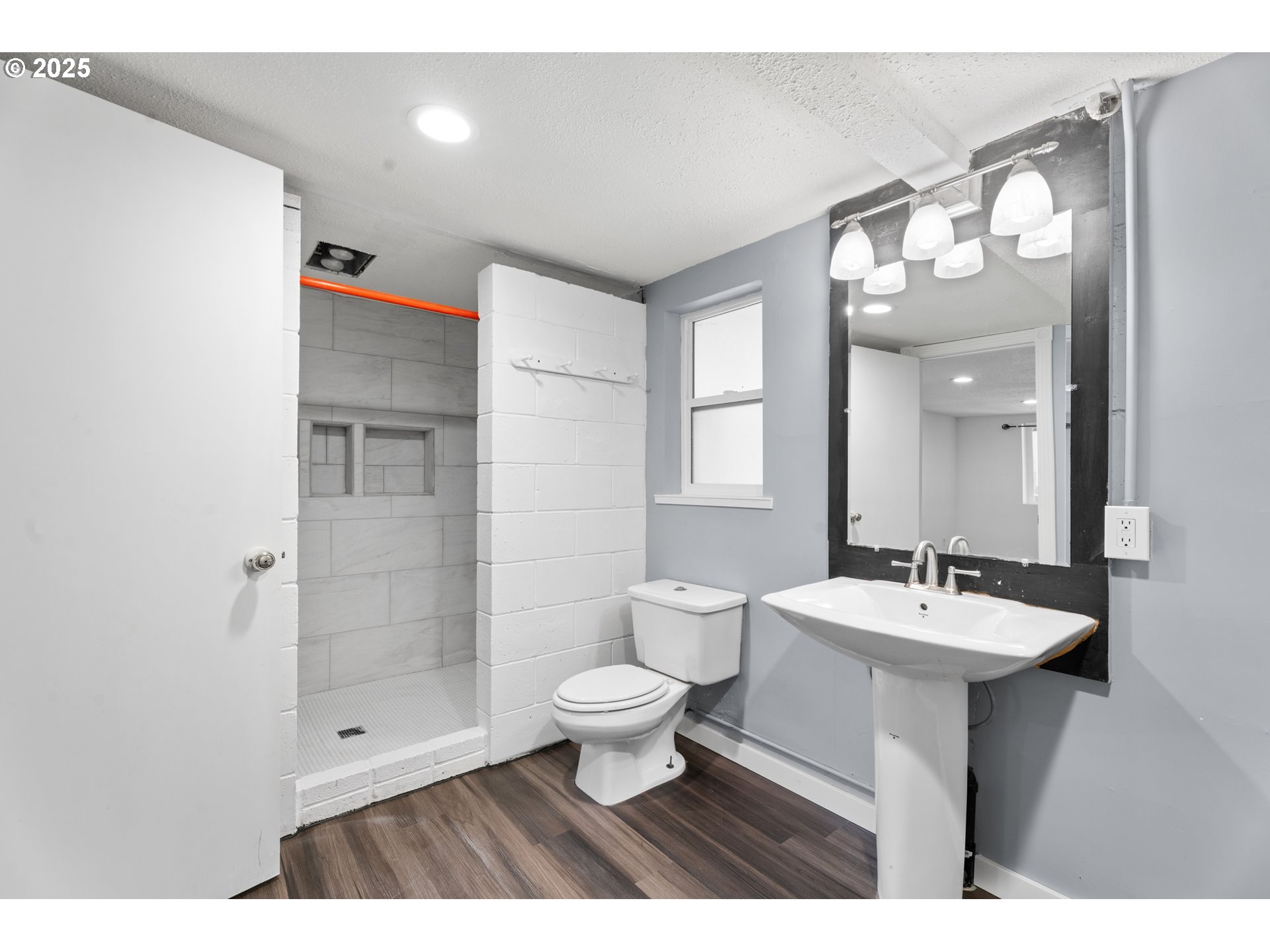201 Little Kalama River Road Woodland, WA 98674 - Photo 35 of 45 Bathroom