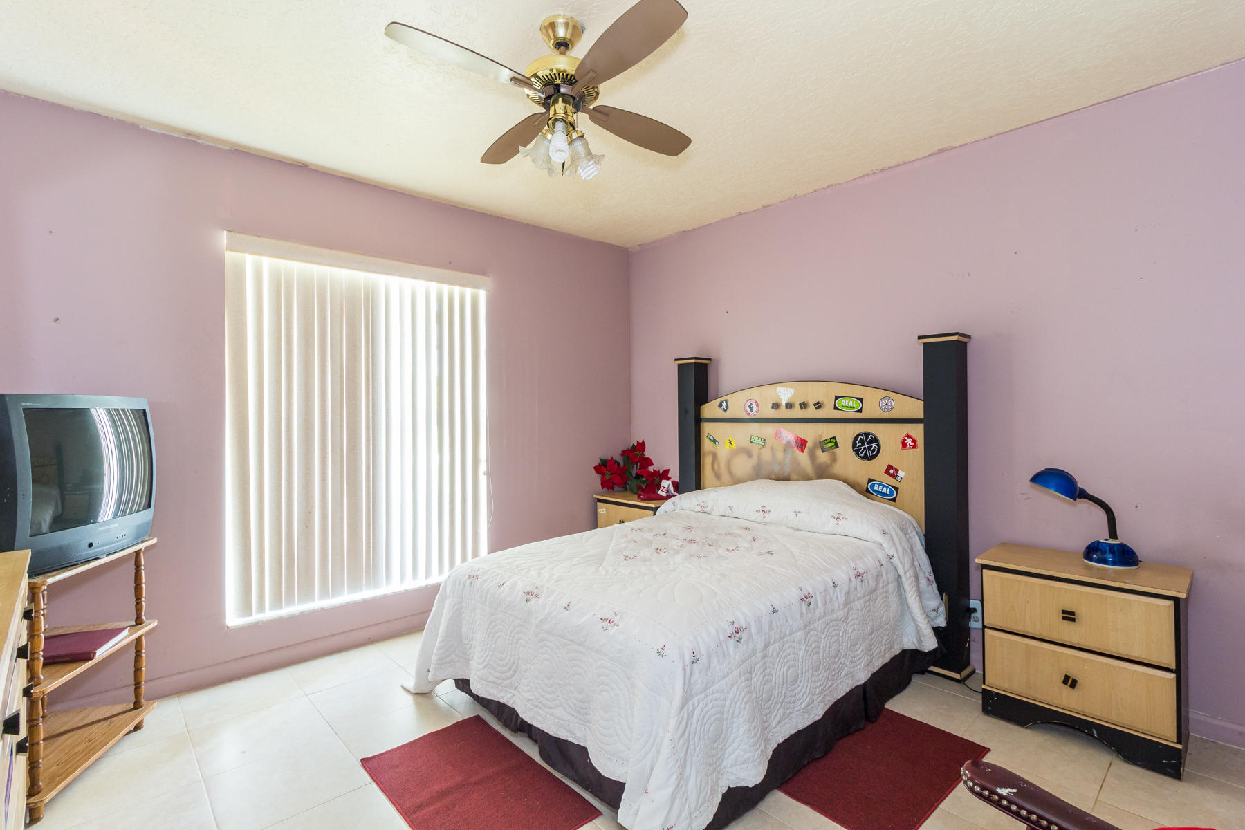 8506 Sawpine Road Delray Beach, FL 33446 - Photo 22 of 45 Living-20