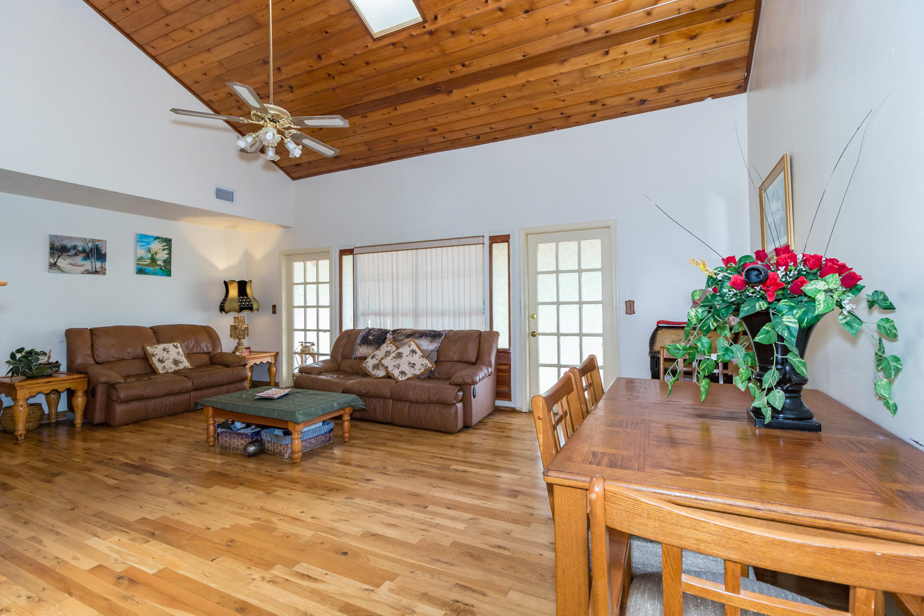 8506 Sawpine Road Delray Beach, FL 33446 - Photo 7 of 45 Living-5