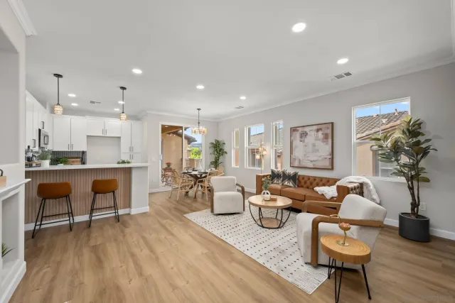 $799,900 | 12665 Creekview Drive, Unit 140, San Diego, CA 92128