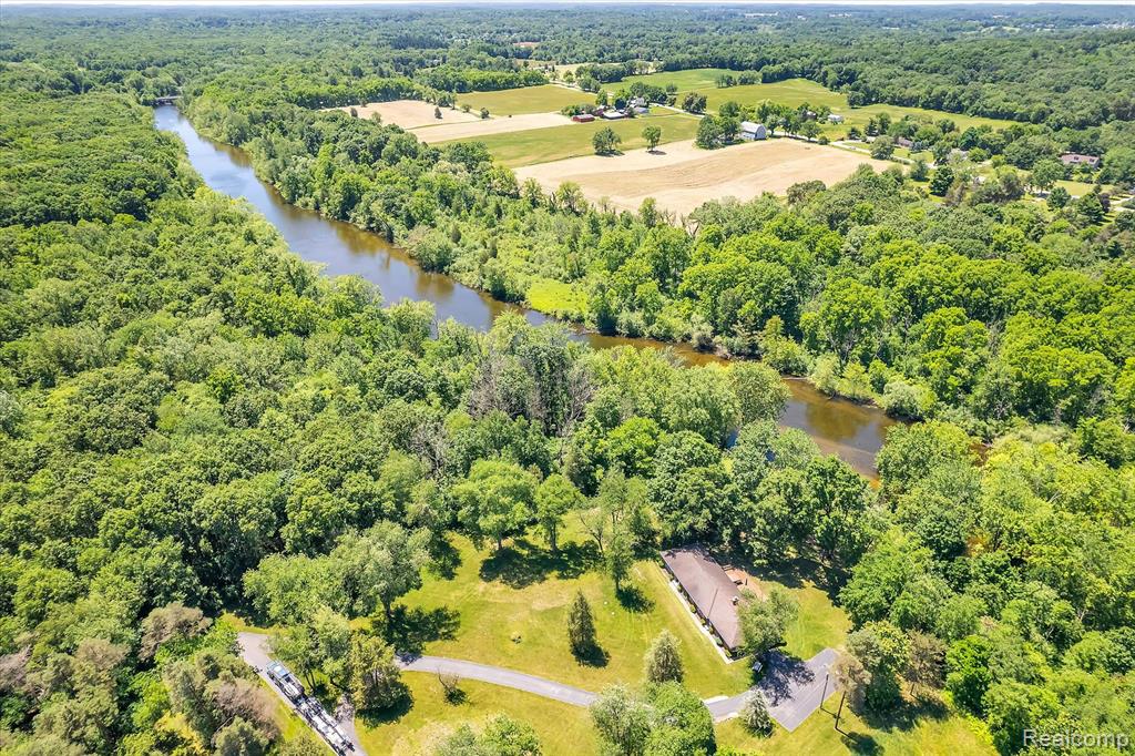 9357 Huron River Drive Dexter, MI 48130 - Photo 35 of 63