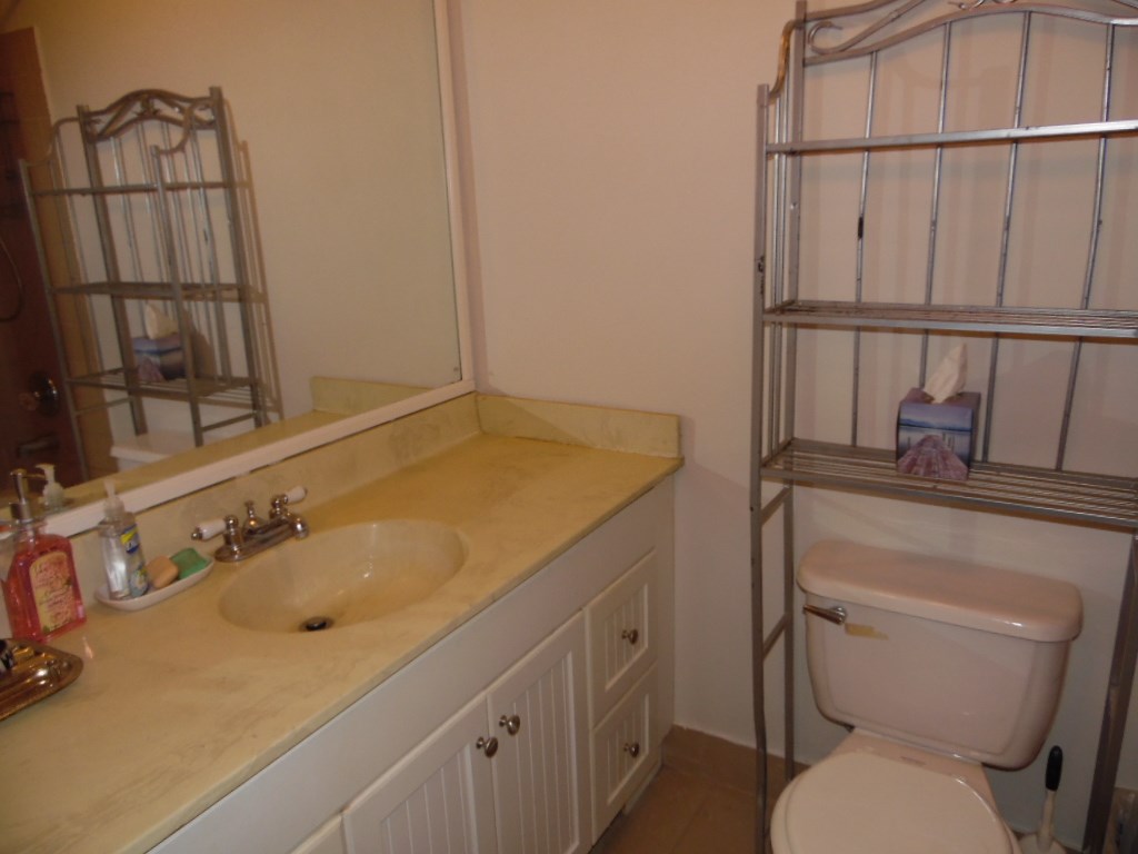 3530 Robin Road Tallahassee, FL 32305 - Photo 2 of 22