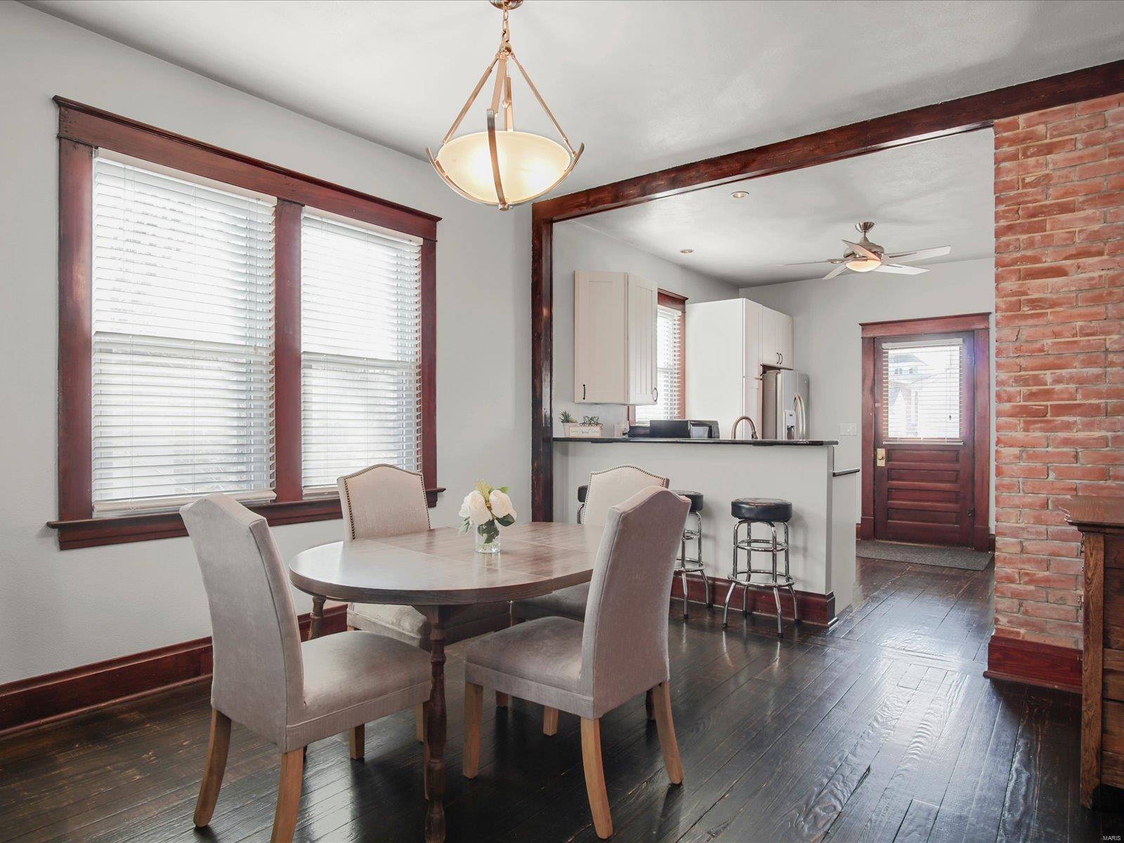 306 West 3rd Street Waterloo, IL 62298 - Photo 7 of 24 Gallery Image 7
