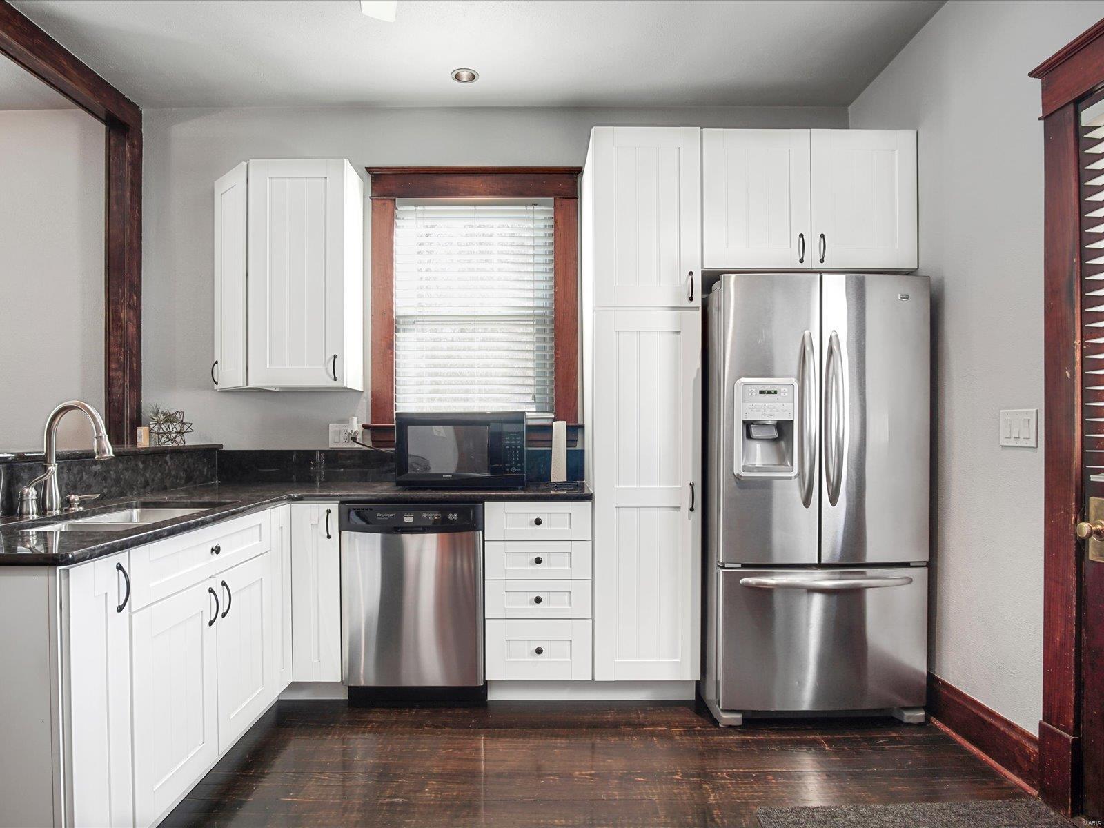 306 West 3rd Street Waterloo, IL 62298 - Photo 10 of 24 Gallery Image 10
